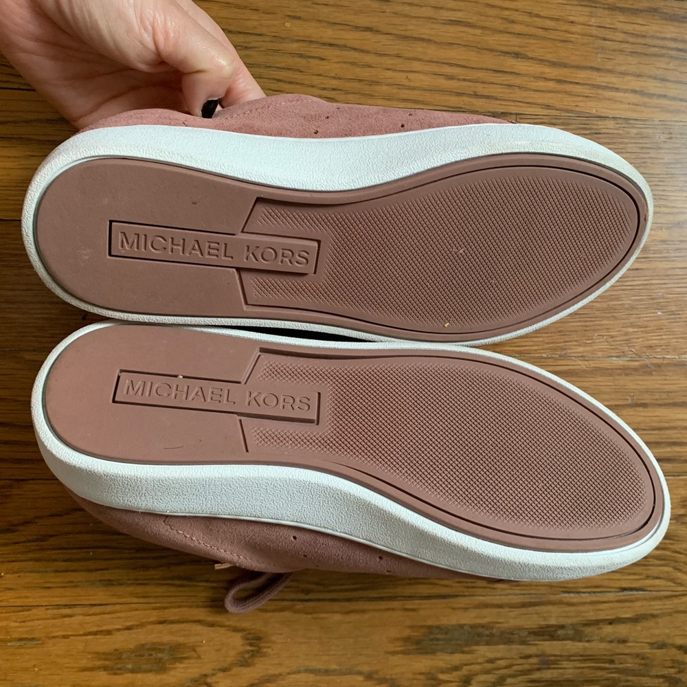 Authentic Michael Kors Shoes in Rose Gold/Mauve 5M - Picture 4 of 7